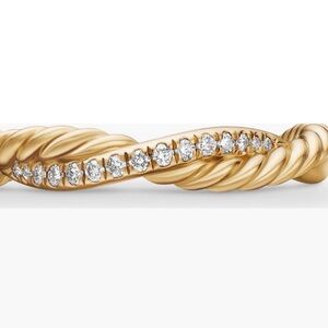 David Yurman 18k Yellow Gold Petite Infinity Band Ring